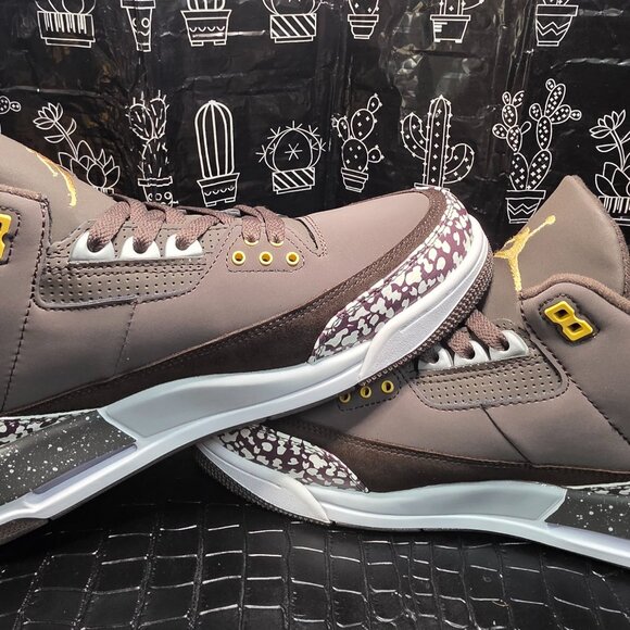 Custom Jordan 3-Inspired Sneakers – Travis Scott Fantasy Colorway Size US 11 - Picture 5 of 11